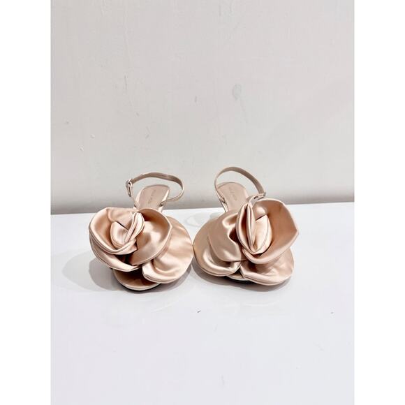 Pelle Moda Uzma Satin Floral Slingback Pump Heels Champagne Pink Women's Size 10 - Picture 2 of 7